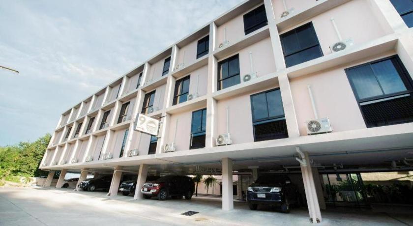 Hotel Sattahip 9 Boutique 2*
